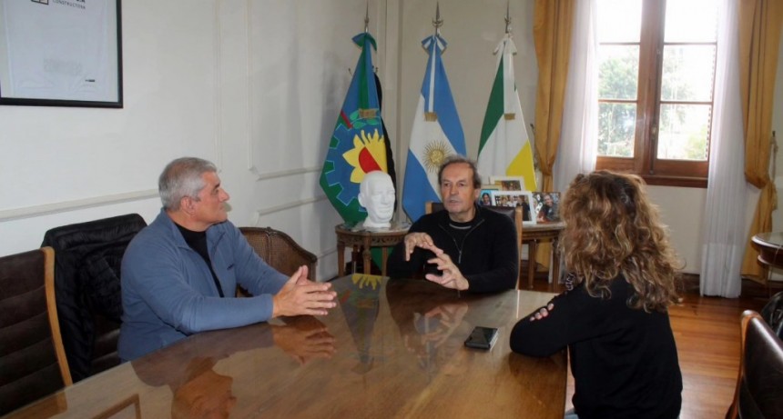 Comienzan las obras de reparación en el camino a Arias